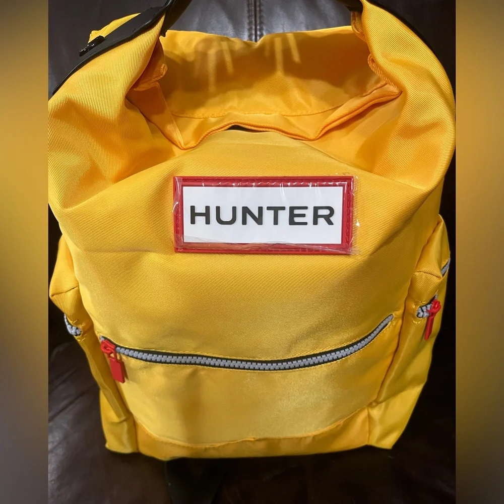 NEW Hunter Yellow Large Backpack Multi Pocket Bag - Picture 4 of 7